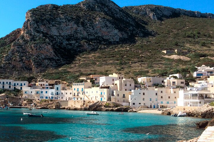 Excursion en bateau explorant les îles Égades de Favignana et Levanzo depuis Trapani, Sicile, photo 21 | wizardtrip