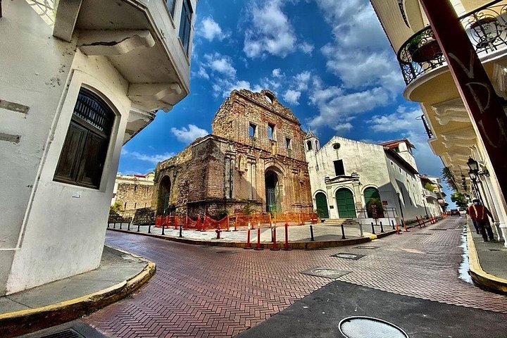 Erkunden Sie die historischen Straßen und die koloniale Architektur von Casco Viejo, Panama City, auf einer geführten Tour, Foto 37 | wizardtrip