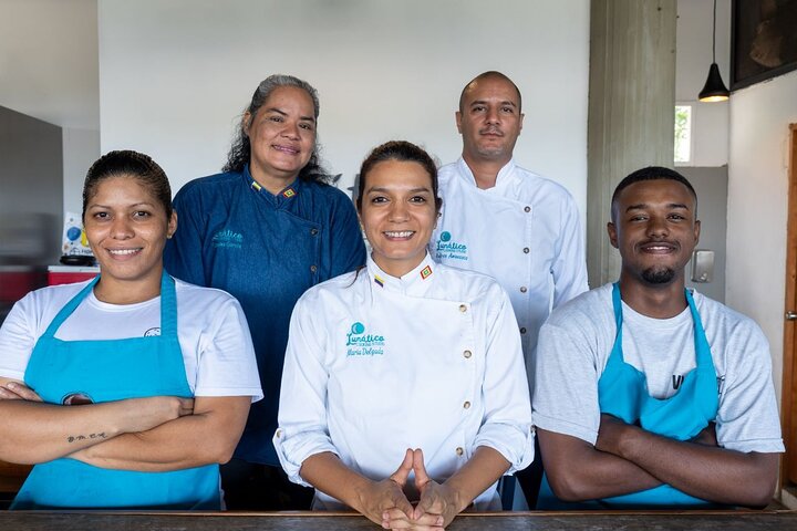 Aula de culinária colombiana prática em Cartagena com um chef local, preparando pratos tradicionais, foto 14 | wizardtrip