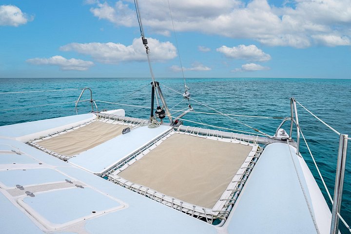 Viaje privado en catamarán de Cancún a Isla Mujeres con snorkel, foto 10 | wizardtrip