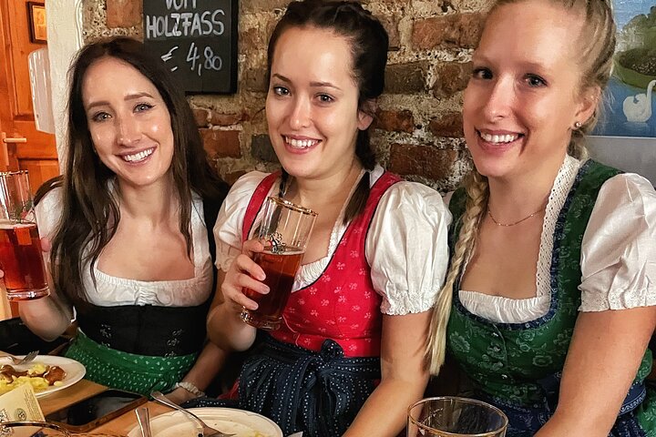 Mad som en lokal: Münchens ORIGINALE Viktualienmarkt Madtur | wizardtrip