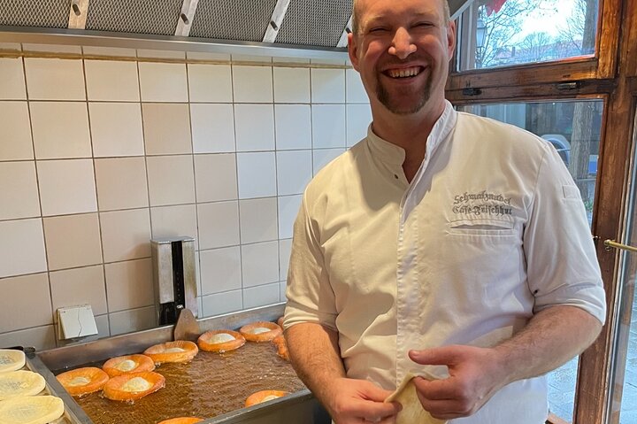 Un tour gastronomico guidato attraverso lo storico Viktualienmarkt di Monaco, con degustazione di specialità locali e bevande, foto 6 | wizardtrip
