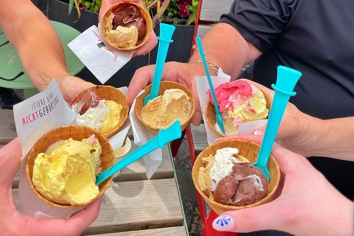 Un tour gastronomico guidato attraverso lo storico Viktualienmarkt di Monaco, con degustazione di specialità locali e bevande, foto 7 | wizardtrip