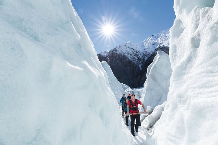 Voo de helicóptero e caminhada guiada no deslumbrante Glaciar Franz Josef, Nova Zelândia, foto 9 | wizardtrip