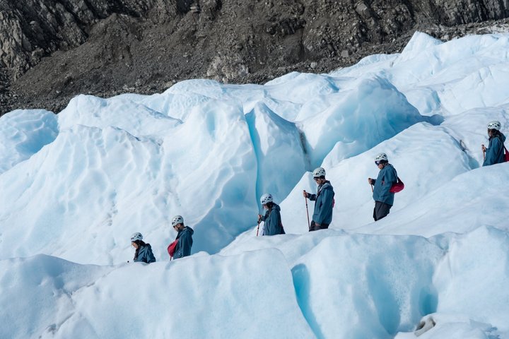 Voo de helicóptero e caminhada guiada no deslumbrante Glaciar Franz Josef, Nova Zelândia, foto 12 | wizardtrip