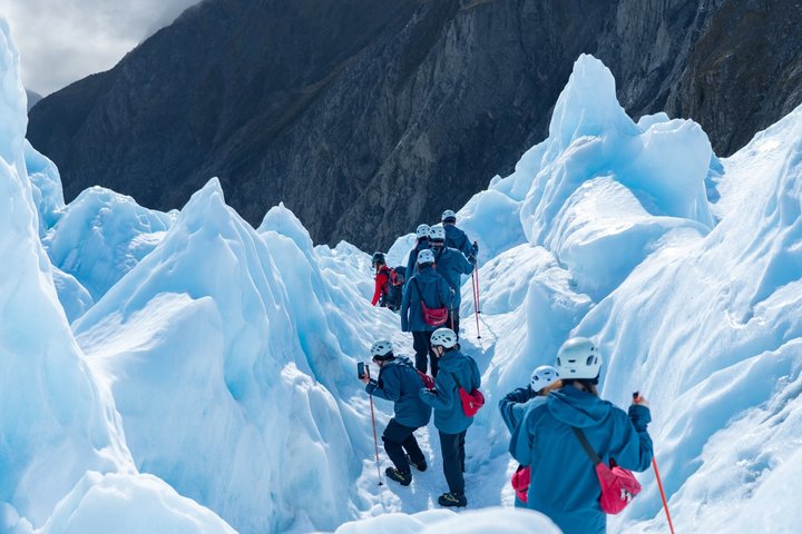 Voo de helicóptero e caminhada guiada no deslumbrante Glaciar Franz Josef, Nova Zelândia, foto 13 | wizardtrip