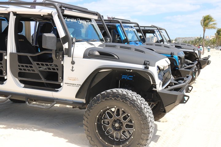 Ontdek de piratiegeschiedenis en bezienswaardigheden van Nassau tijdens een privé Jeep tour met een piratengids, foto 14 | wizardtrip