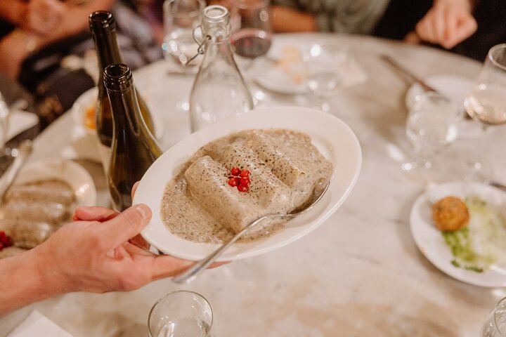 Proef authentieke tapas en lokale wijnen tijdens het verkennen van de historische Gotische wijk van Barcelona tijdens een begeleide foodtour, foto 16 | wizardtrip
