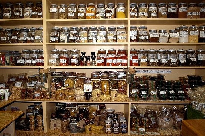 En guidad matprovningstur i Chania, Kreta, som visar lokala delikatesser och traditionella produkter, foto 13 | wizardtrip