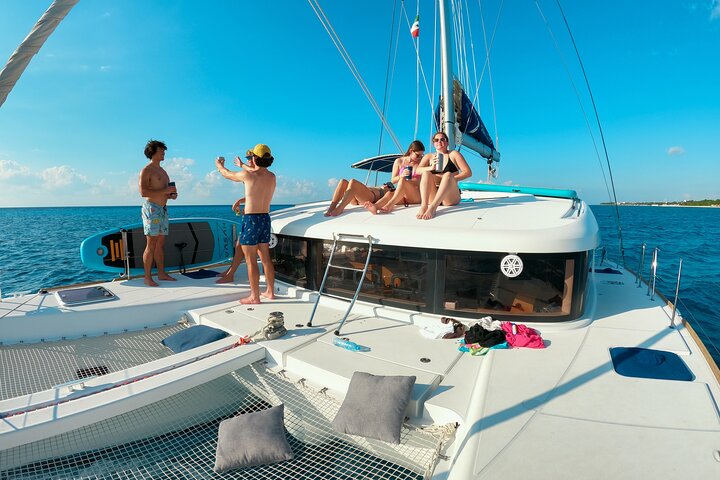 Privé catamaran zeiltocht in Cozumel met snorkelen en paddleboarden, foto 11 | wizardtrip