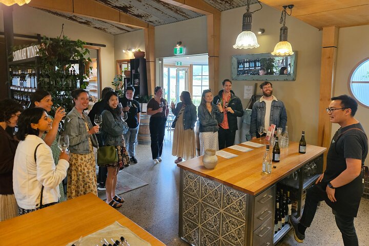 A scenic tour of Yarra Valley's wineries, distilleries, and chocolate factories from Melbourne, photo 32 | wizardtrip