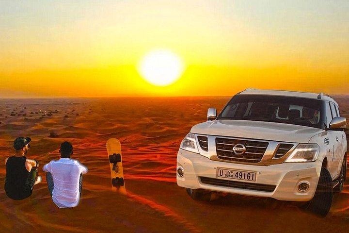 Ervaar een spannende woestijnsafari in Dubai met dune bashing, kameelritten en een BBQ-diner, foto 13 | wizardtrip