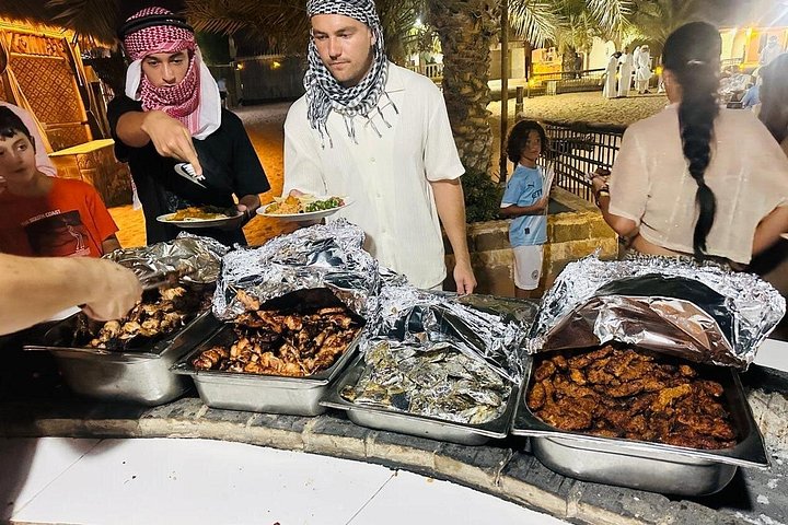 Ervaar een spannende woestijnsafari in Dubai met dune bashing, kameelritten en een BBQ-diner, foto 32 | wizardtrip