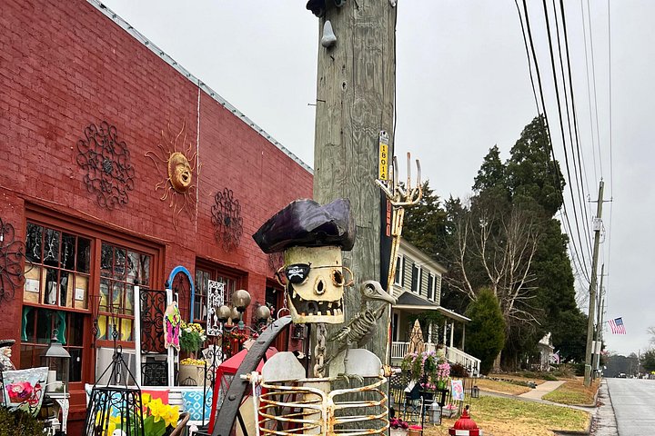 Een spookachtige nachtelijke wandeltocht in het historische Williamsburg die geesten, heksen en piraten verkent, foto 16 | wizardtrip