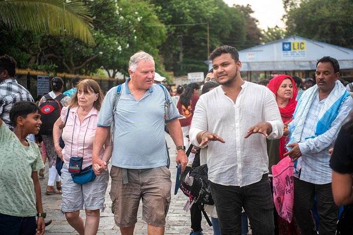 Privat rundtur av Mumbais ikoniska landmärken med en lokal guide, foto 13 | wizardtrip