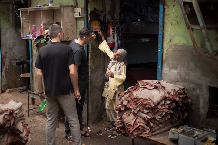 Utforska Dharavi slum och Dhobi Ghat tvättstuga i Mumbai på en guidad vandringstur, foto 17 | wizardtrip