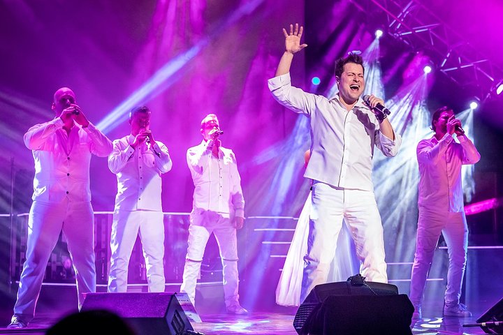 Le spectacle musical live The Haygoods à Branson, USA, avec le talent familial et des effets scéniques impressionnants, photo 9 | wizardtrip