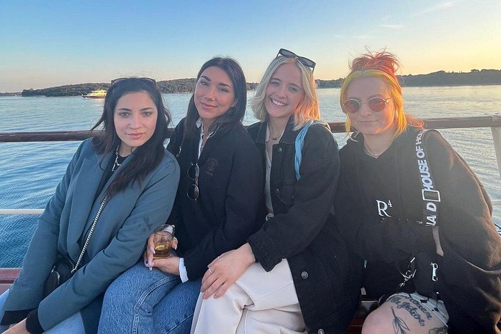 Bootstour in Pula, Kroatien, mit Delfinbeobachtung und Sonnenuntergang über dem Nationalpark Brijuni, Foto 11 | wizardtrip