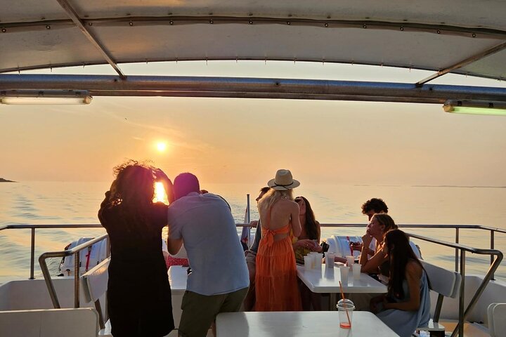 Bootstour in Pula, Kroatien, mit Delfinbeobachtung und Sonnenuntergang über dem Nationalpark Brijuni, Foto 17 | wizardtrip
