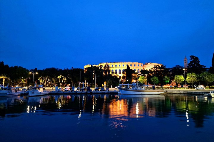 Bootstour in Pula, Kroatien, mit Delfinbeobachtung und Sonnenuntergang über dem Nationalpark Brijuni, Foto 35 | wizardtrip