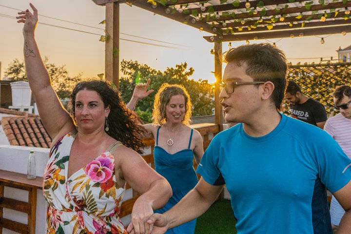 Cours de danse sur un rooftop secret à Carthagène | wizardtrip