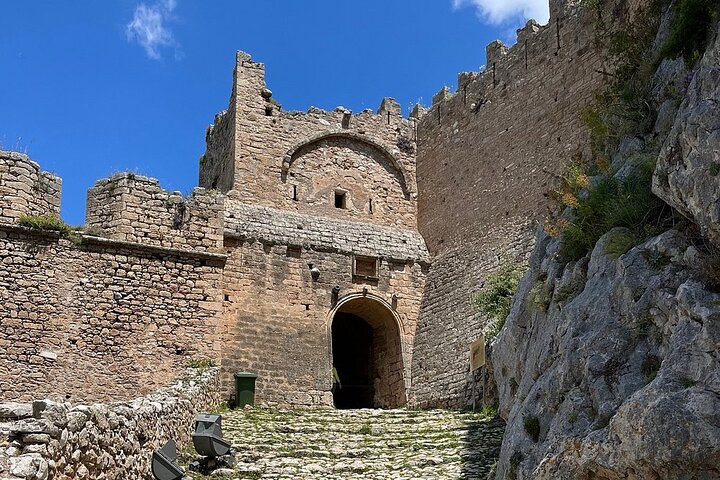 Segui il viaggio biblico di San Paolo attraverso l'antica Corinto e i suoi siti storici, foto 21 | wizardtrip