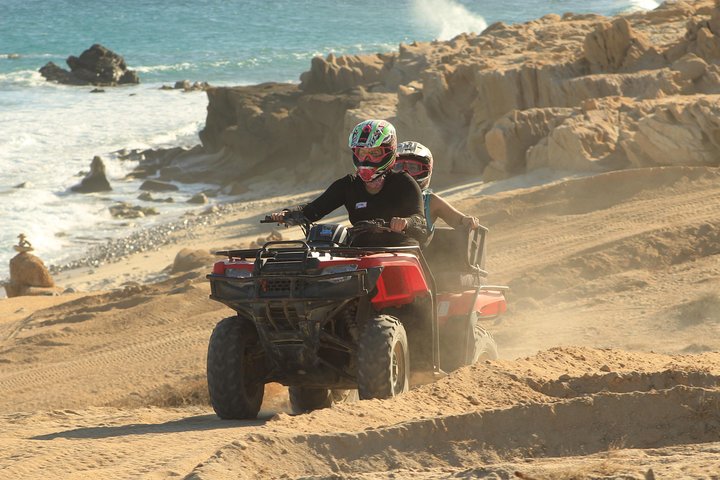 Terräng-ATV-äventyr i Cabo San Lucas, korsar en lång träbro genom öknen, foto 7 | wizardtrip
