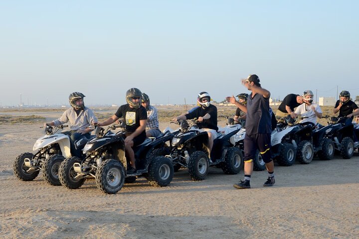 Upplev en spännande ökensafari i Doha, Qatar, med dune bashing, sandboarding och kamelridning, foto 26 | wizardtrip