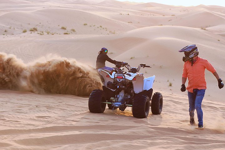 Upplev en spännande ökensafari i Doha, Qatar, med dune bashing, sandboarding och kamelridning, foto 29 | wizardtrip