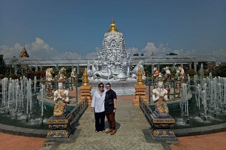 Privé tour van Chiang Rai's Witte, Blauwe en Rode Tempels vanuit Chiang Mai, Thailand, foto 19 | wizardtrip