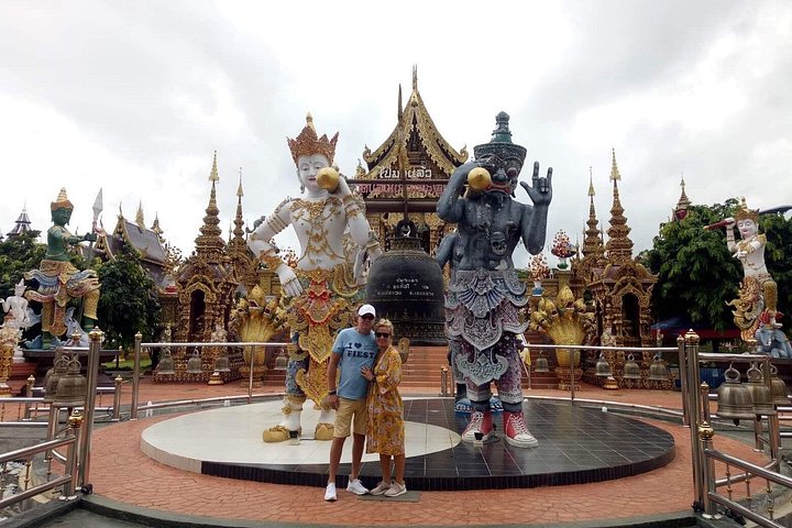 Privé tour van Chiang Rai's Witte, Blauwe en Rode Tempels vanuit Chiang Mai, Thailand, foto 20 | wizardtrip