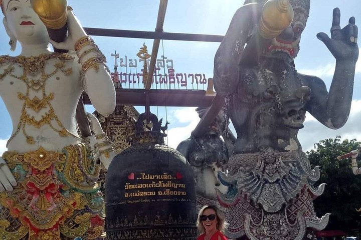 Privé tour van Chiang Rai's Witte, Blauwe en Rode Tempels vanuit Chiang Mai, Thailand, foto 22 | wizardtrip