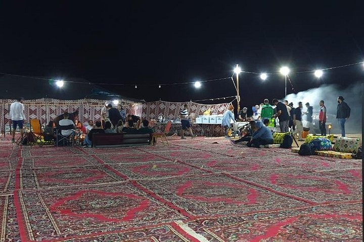 Découvrez le spectaculaire Bord du Monde à Riyad avec une randonnée guidée, une balade à dos de dromadaire et un campement dans le désert, photo 15 | wizardtrip