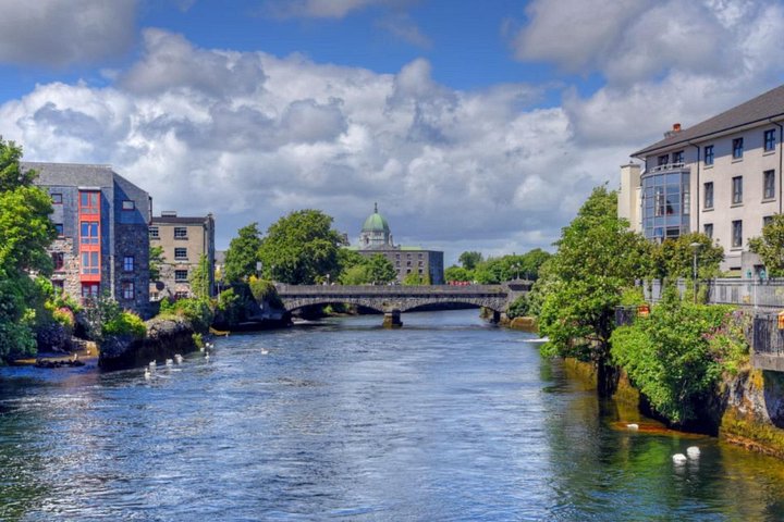 Visite à pied de la ville de Galway, explorant des sites historiques et des monuments, photo 12 | wizardtrip