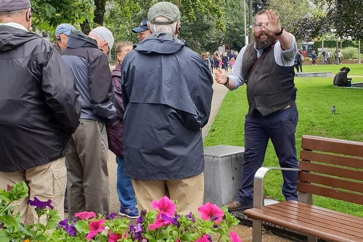 Visite à pied de la ville de Galway, explorant des sites historiques et des monuments, photo 20 | wizardtrip