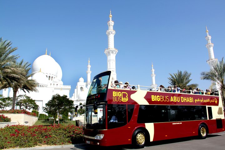 Big Bus Abu Dhabi Hop-On Hop-Off avec Tour de la Grande Mosquée Sheikh Zayed | wizardtrip