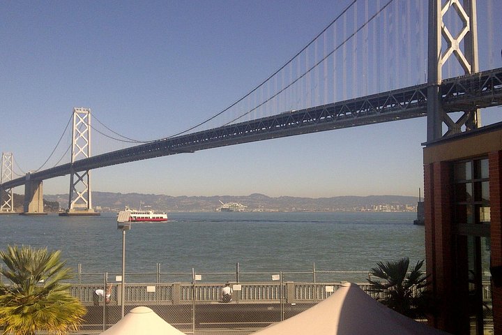 Naturskønt bådtur under San Franciscos Golden Gate og Bay Bridges, med udsigt over byens vartegn, foto 10 | wizardtrip