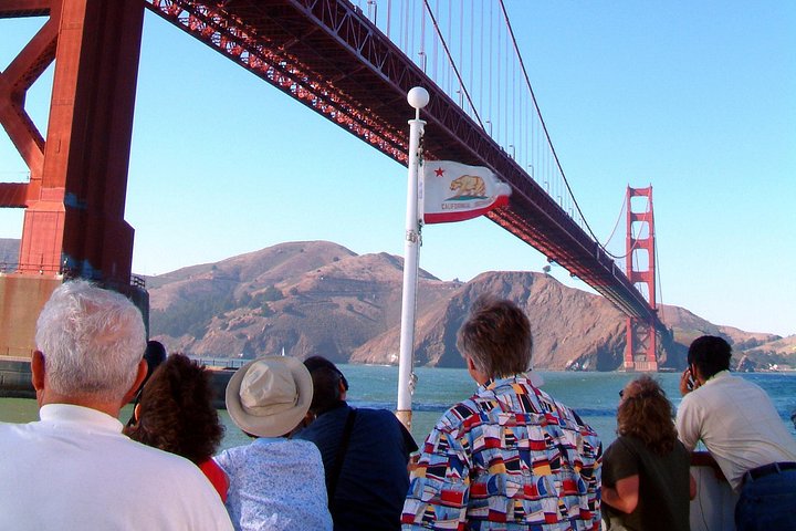 San Francisco Bay cruise with views of the Golden Gate Bridge and Alcatraz, photo 9 | wizardtrip