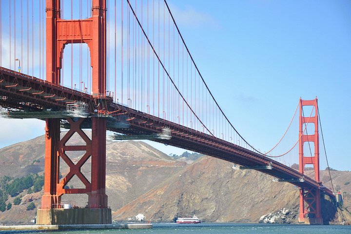 San Francisco Bay cruise with views of the Golden Gate Bridge and Alcatraz, photo 16 | wizardtrip