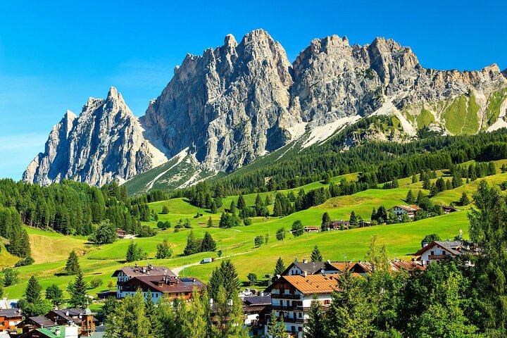 Tour em pequeno grupo às Dolomitas a partir de Veneza, com vistas deslumbrantes das montanhas e cidades encantadoras, foto 14 | wizardtrip