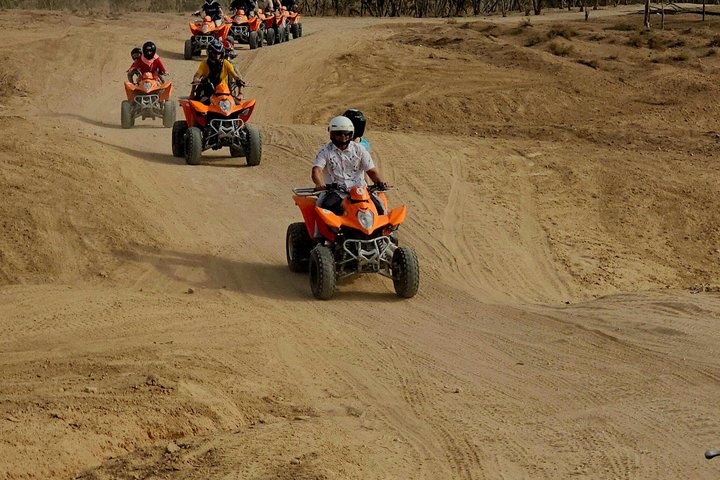 Upplev kamelridning och fyrhjuling i Agafayöknen nära Marrakech, följt av en middagsshow, foto 13 | wizardtrip