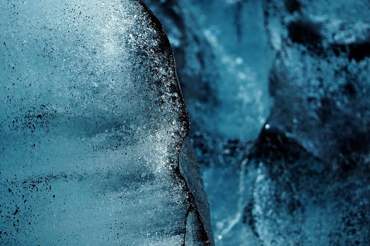 Explorez une magnifique grotte de glace naturelle en Islande avec équipement guidé et conseils d'experts, photo 12 | wizardtrip