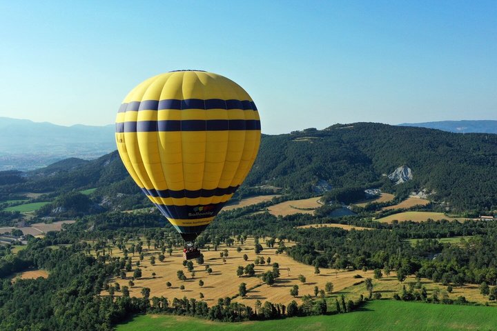 Ballonvaart over Catalonië met optionele ophaalservice vanuit Barcelona | wizardtrip