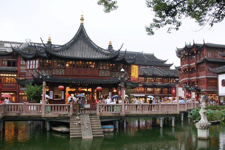 Private Full-Day Tour: Incredible Shanghai Highlights | wizardtrip
