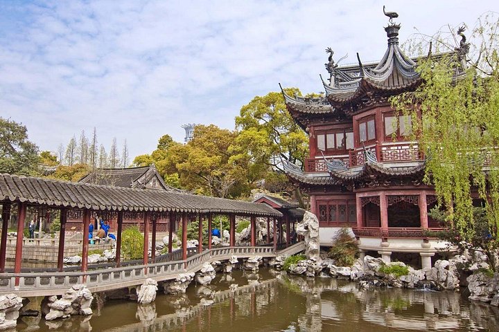Private full-day tour of Shanghai's incredible highlights, including skyscrapers, gardens, and historic districts, photo 8 | wizardtrip
