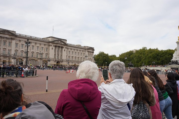 Visite guidée des sites emblématiques de Westminster à Londres, y compris Big Ben et le palais de Buckingham, photo 6 | wizardtrip