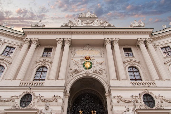 Entdecken Sie die Wiener Hofburg, das Sisi Museum und kaiserliche Gärten auf einer geführten Tour ohne Anstehen, Foto 17 | wizardtrip
