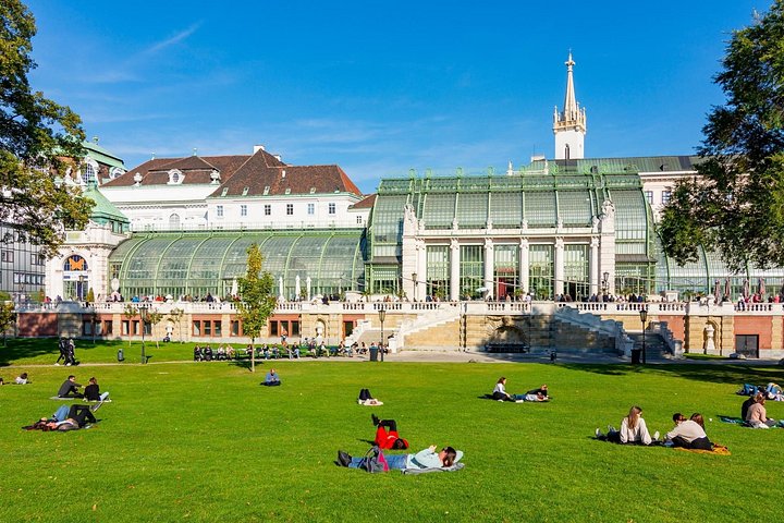 Entdecken Sie die Wiener Hofburg, das Sisi Museum und kaiserliche Gärten auf einer geführten Tour ohne Anstehen, Foto 23 | wizardtrip