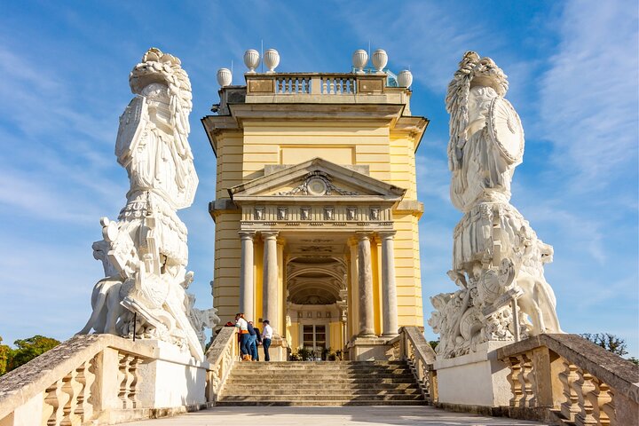 Visite guidée du Palais de Schönbrunn et de ses jardins à Vienne, Autriche, avec accès coupe-file, photo 7 | wizardtrip