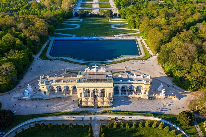 Visite guidée du Palais de Schönbrunn et de ses jardins à Vienne, Autriche, avec accès coupe-file, photo 18 | wizardtrip